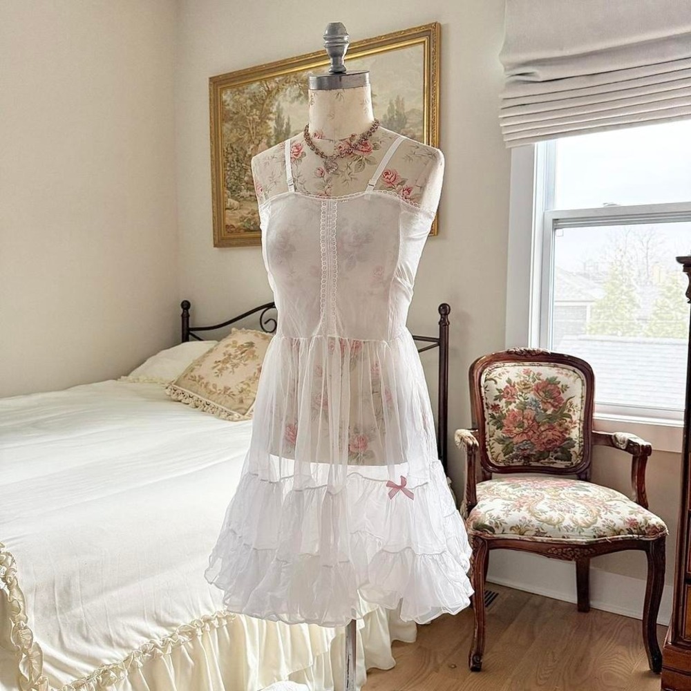 white ruffle babydoll dress   60s small vintage white babydoll‎ dress